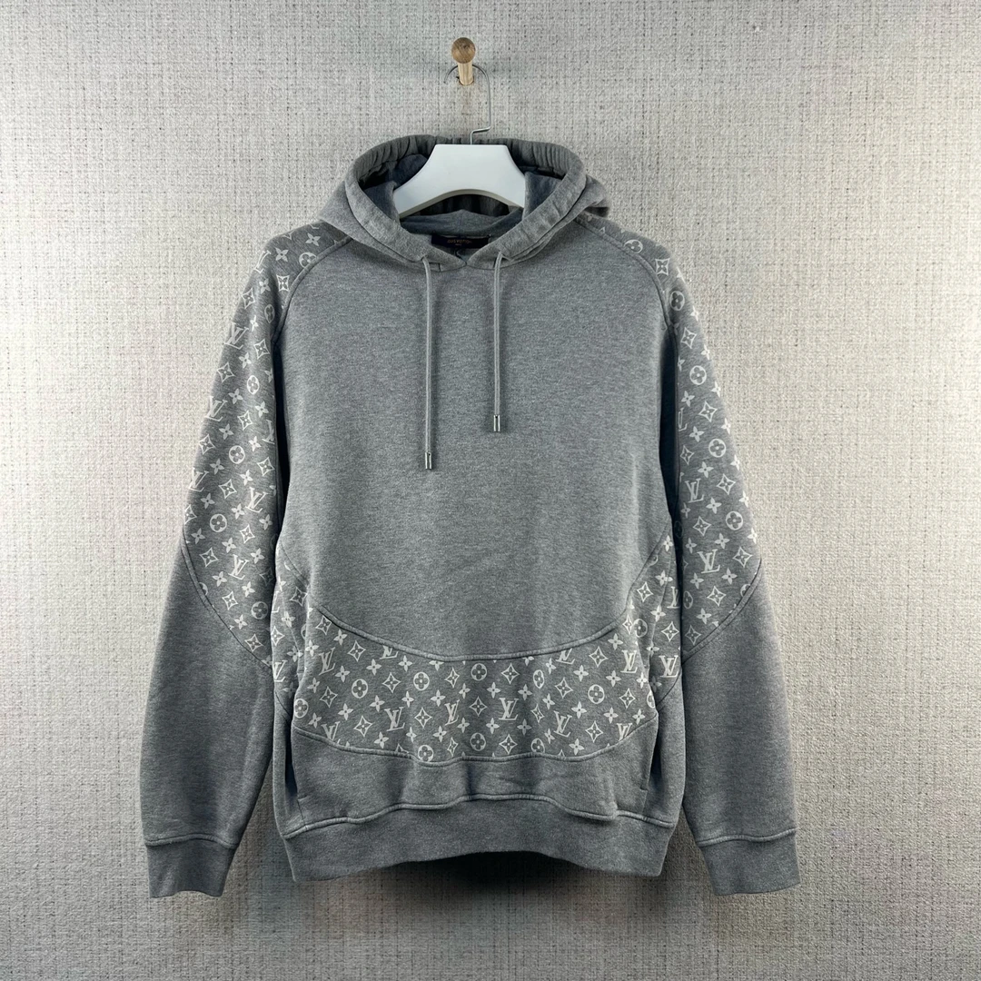 未使用 LouisVuitton/路易威登 圆周Logo印花抽绳卫衣/尺码L/9167