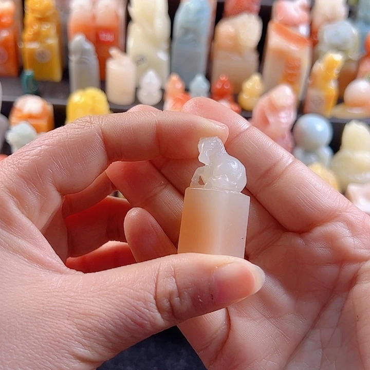 老挝石印石空***朵1.5厘米，马