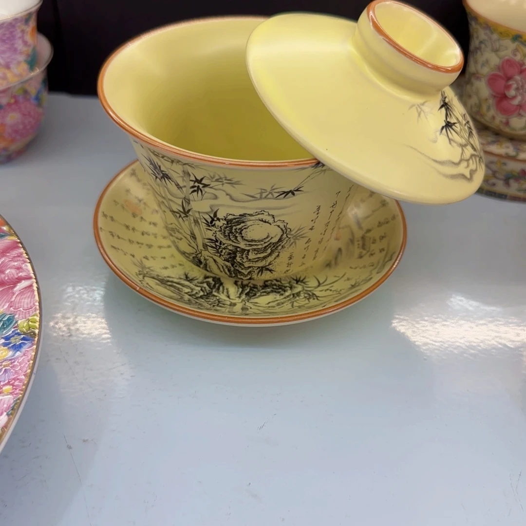 这些盖碗真好看！！！