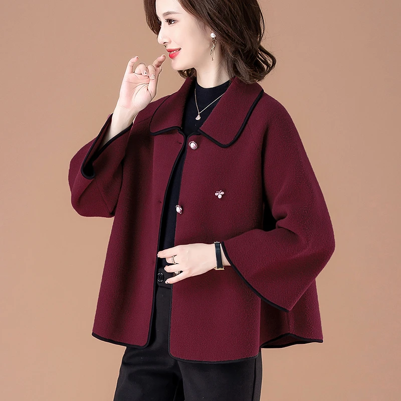 早春款妈妈春装毛呢外套洋气短款风衣中老年女春秋高贵呢子上衣服