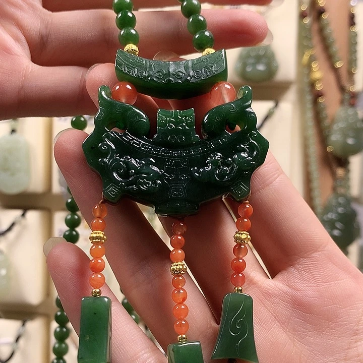 颈饰未镶嵌和田玉濹****风