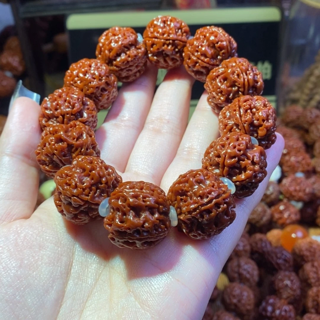 金刚菩提吊坠235肉玉华