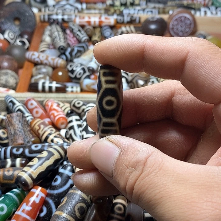 玛瑙/玉髓颈饰足银镀金镶嵌18