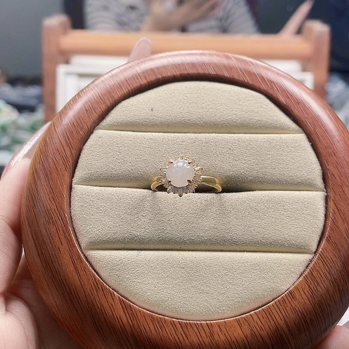 翡翠未镶嵌颈饰天然翡翠Ａ货