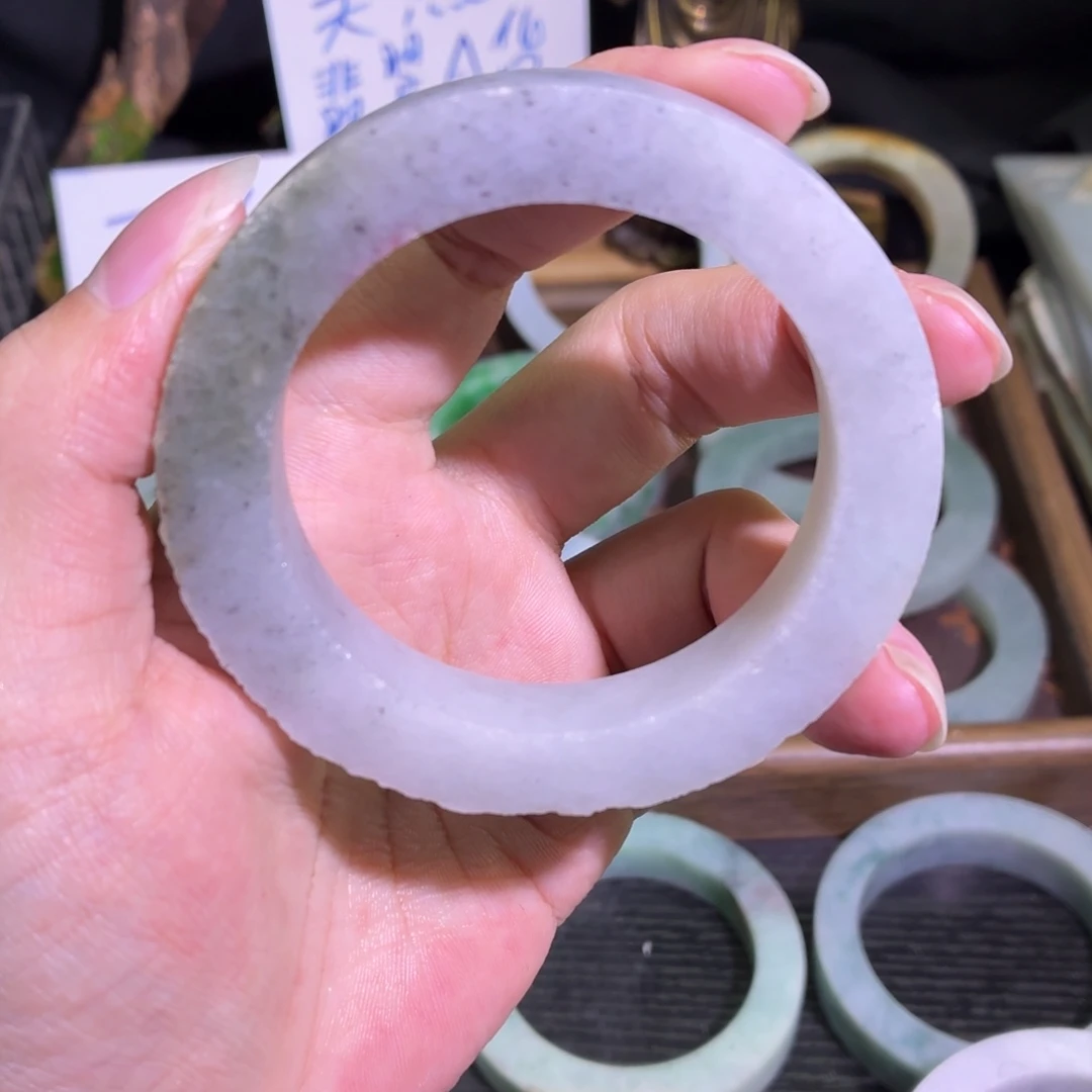 定制翡翠未镶嵌翡翠A货毛胚手镯定制