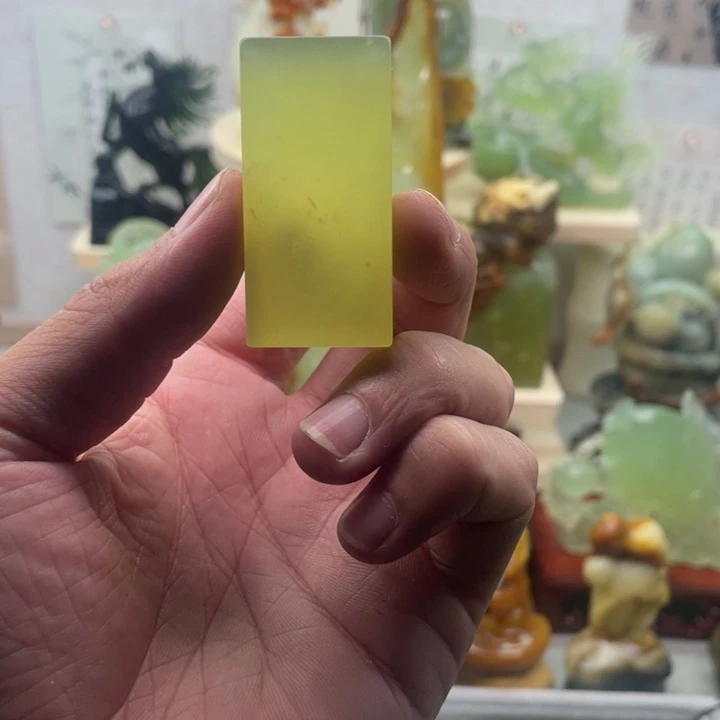 蛇纹石玉未镶嵌四大名玉印章