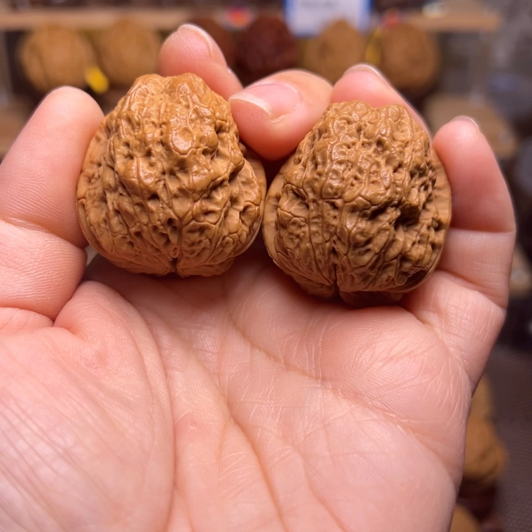 把件文玩核桃42w九龙疙瘩包36尺