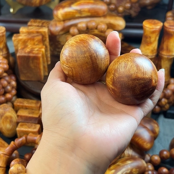 一***安无事牌松木（琥珀木）