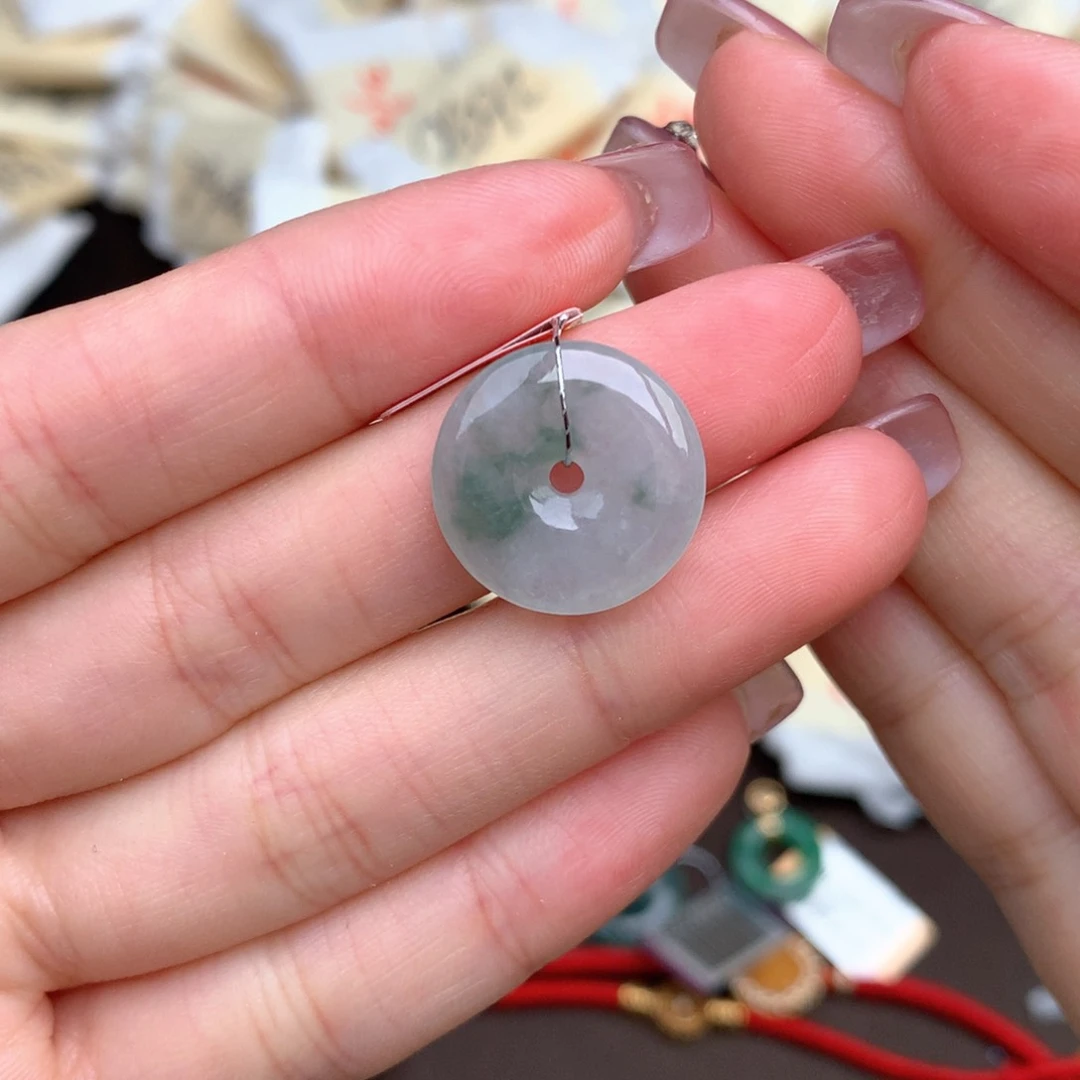 【闪购商品】翡翠挂件未镶嵌一