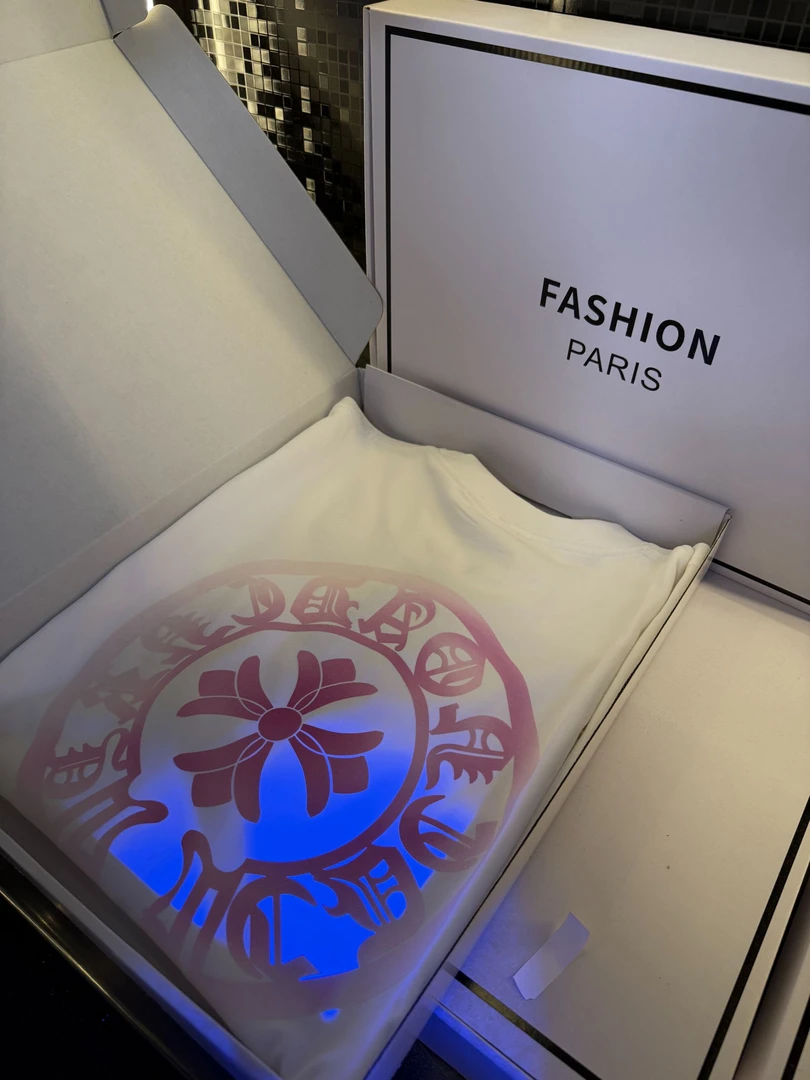 《变色十字马蹄》新年新款男女同款潮流设计师圆领T恤-8008