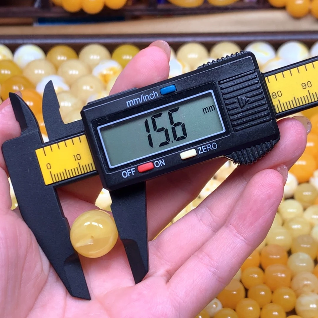 无非金属爱****?仿琥珀0045