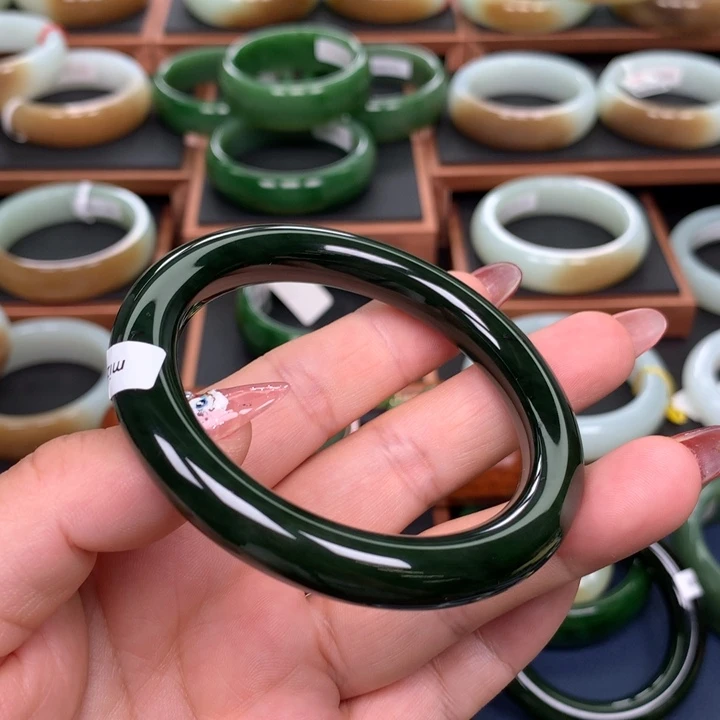 和田玉（碧玉）5556圈口未镶嵌