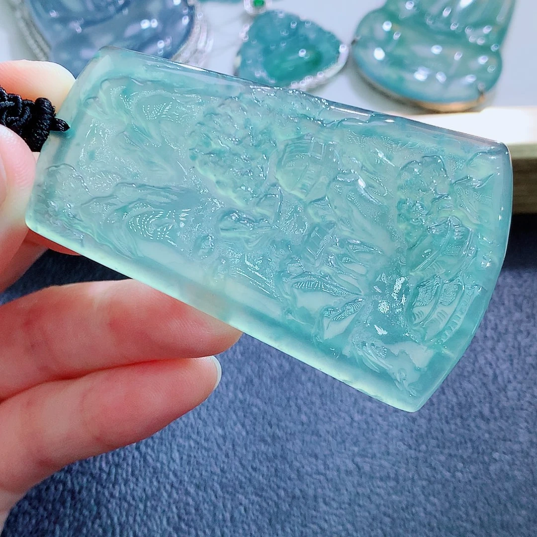 颈饰未镶嵌翡翠翡翠