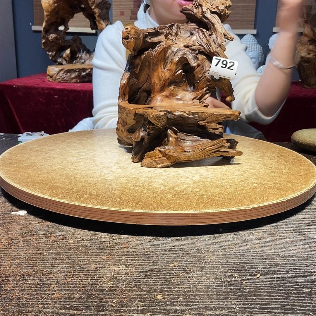 李***疯792株木随行的小根艺