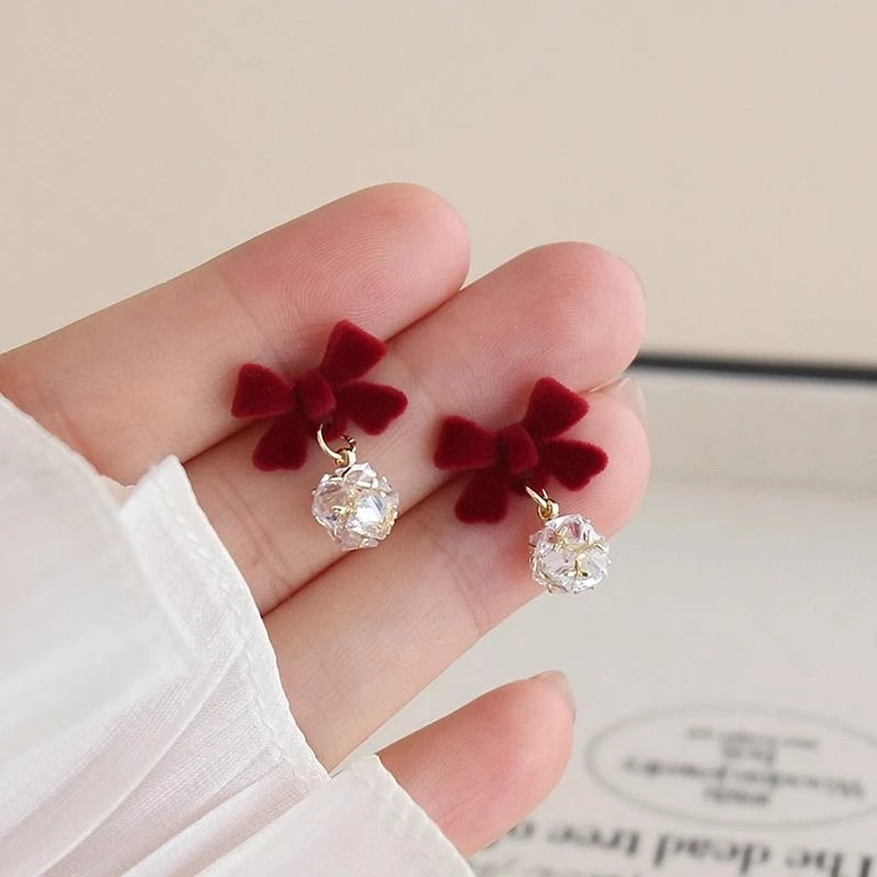 合金耳饰 耳钉红色丝绒蝴蝶结耳环女秋冬轻奢小众高级感2025新款