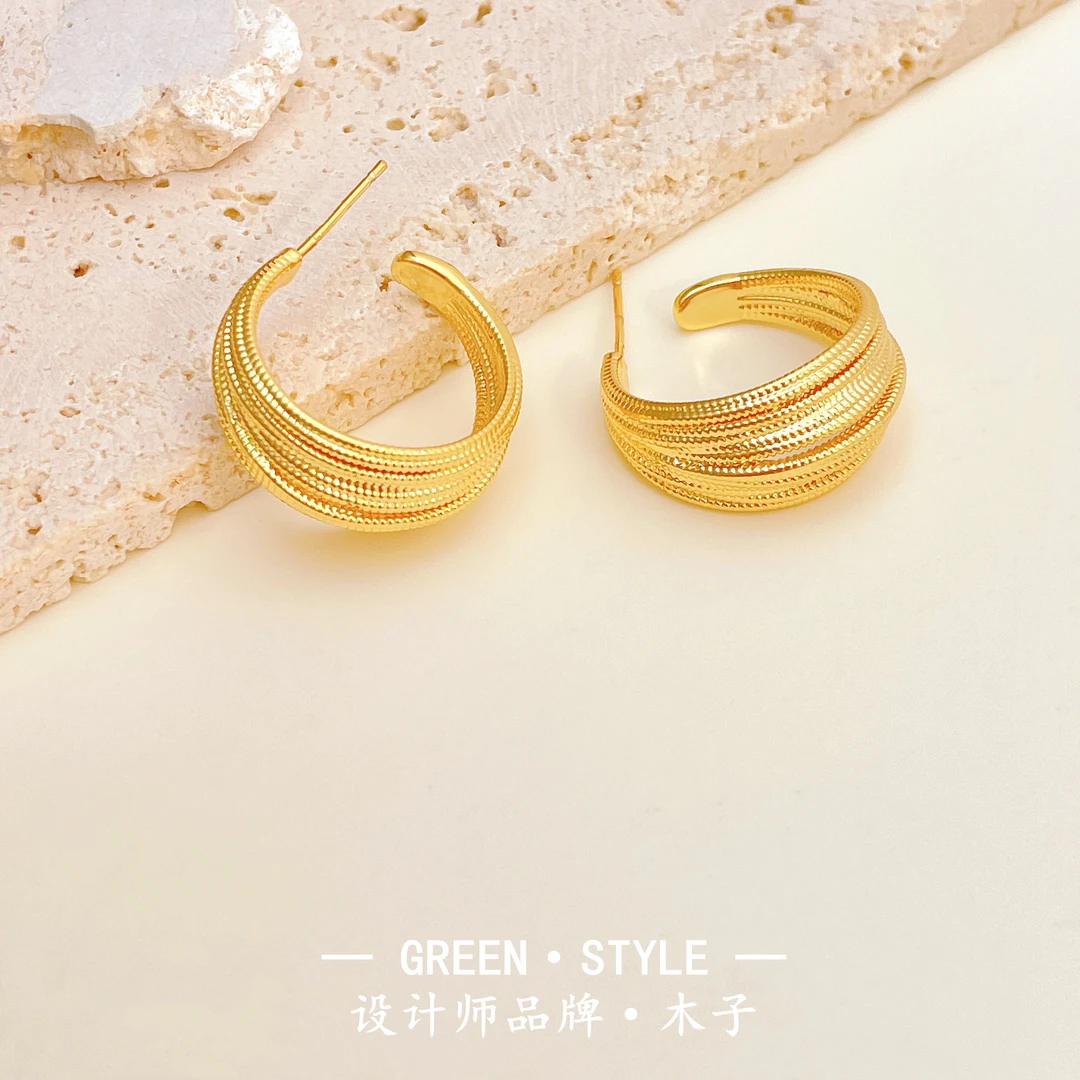 铜合金耳饰 【线条C圈耳钉】春季轻奢新款简约时尚设计师耳环-B106