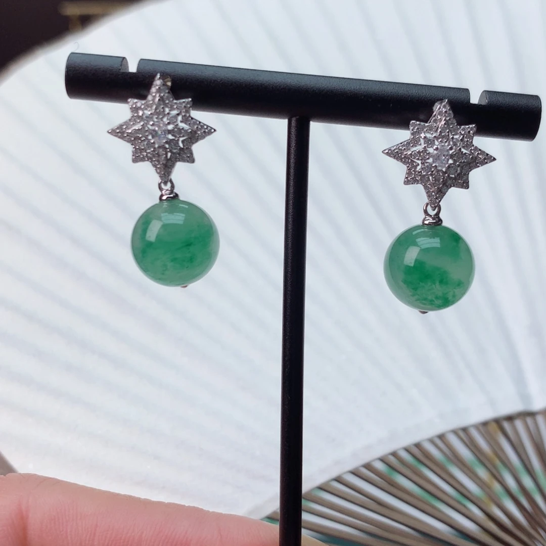 石英质玉冰飘花精品耳饰银S925镀金镶嵌燕*