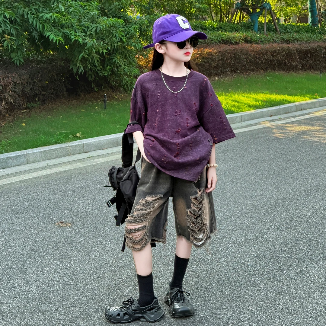女童夏季2025新款韩版休闲宽松烧花T恤短袖破洞牛仔短裤两件套潮