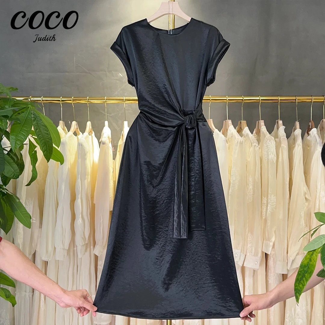 现货【RG5593】2025年新款显瘦气质轻奢时尚收腰无袖法式黑色连衣裙