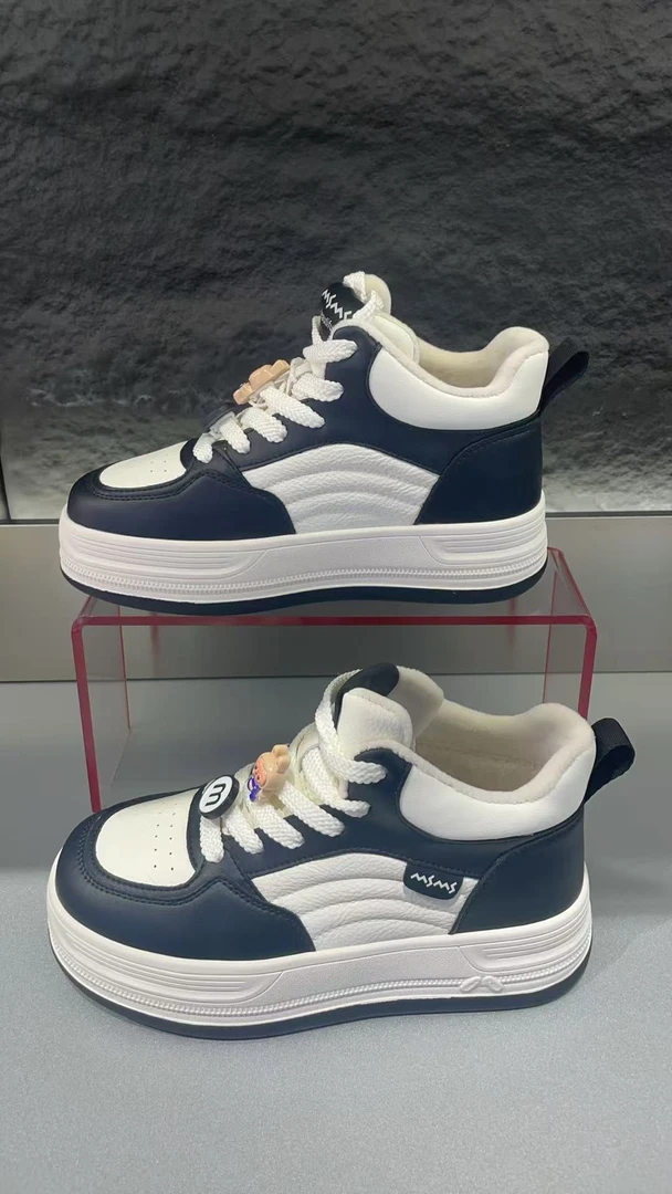 z622-761玛莎玛索时尚轻便高帮系带圆头休闲鞋