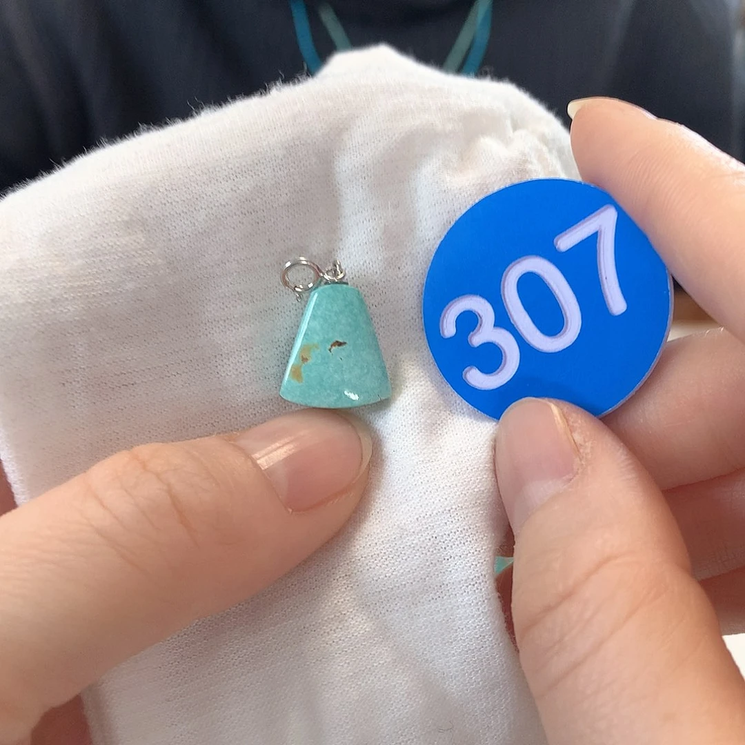 南红玛瑙珠宝奇石未镶嵌