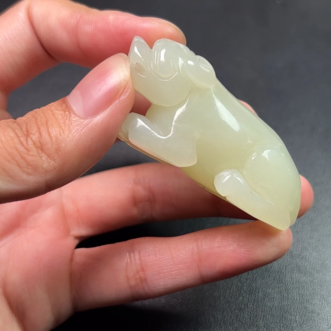 未镶嵌和田玉挂件