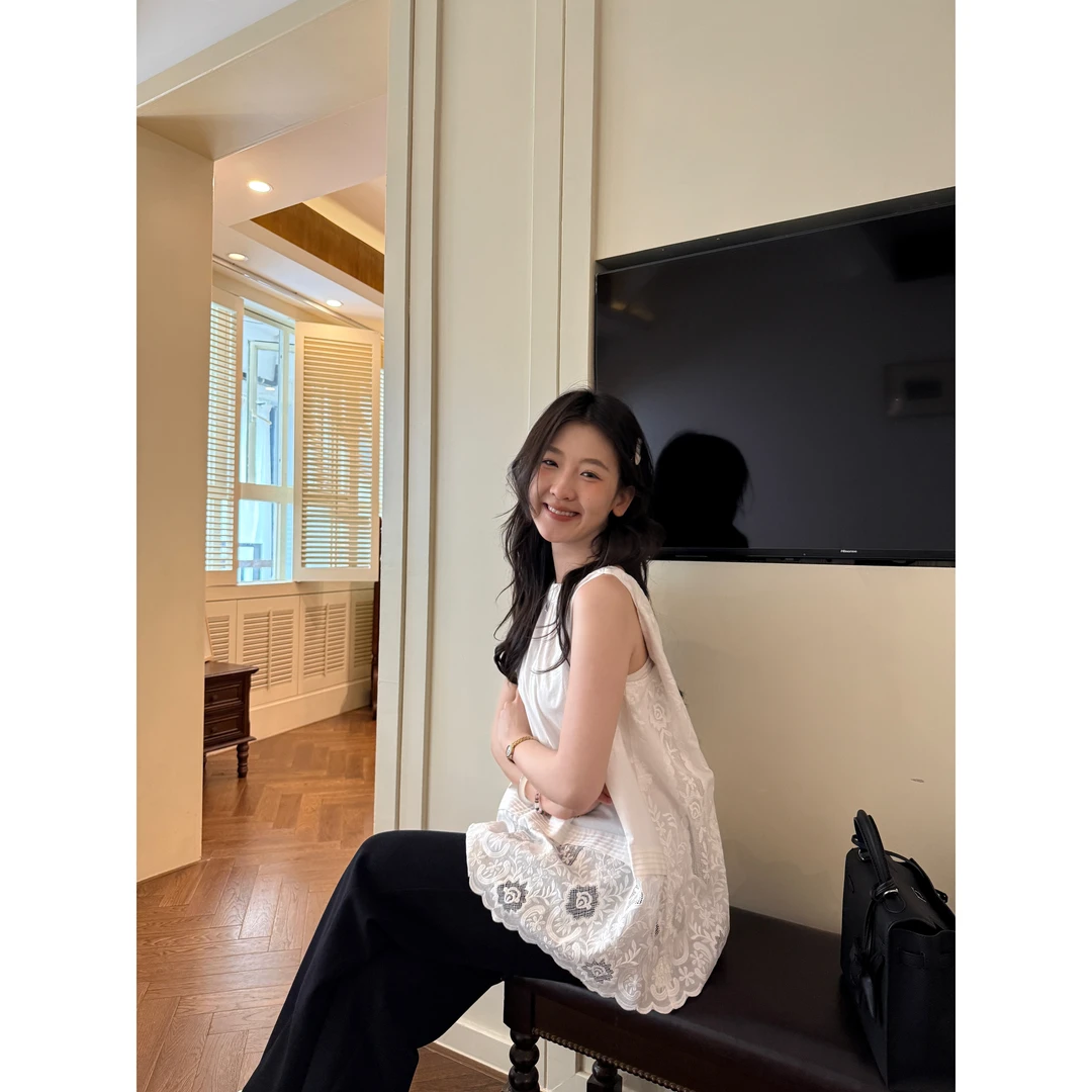 【闵笑一】浮光月 夏季通勤风宽松型蕾丝无袖日奢风时髦小姨风衬衣