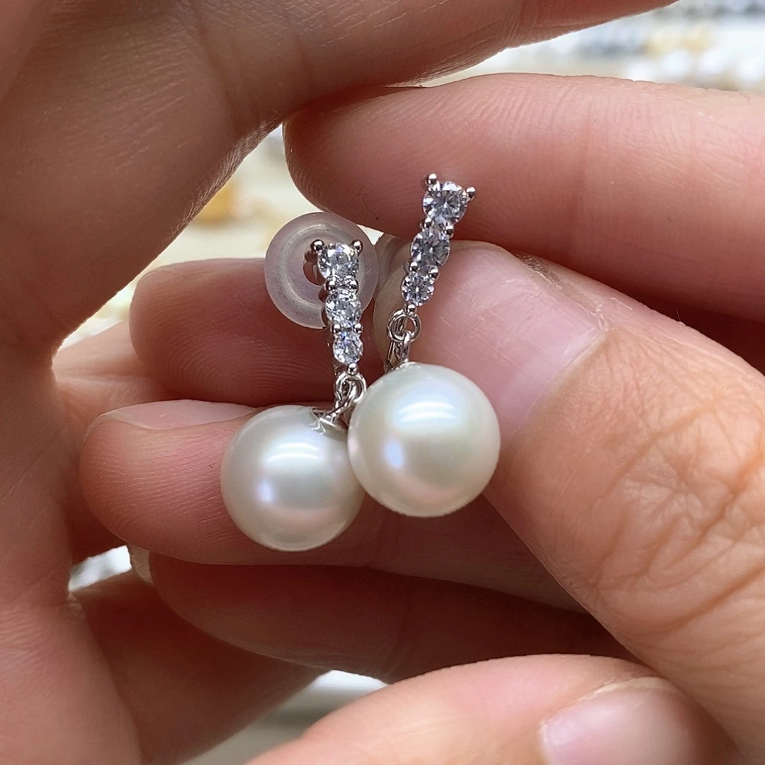 银S925镶嵌淡水珍珠耳饰