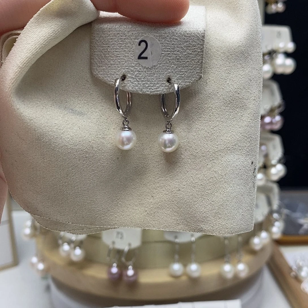 淡水珍珠银S925镶嵌耳饰