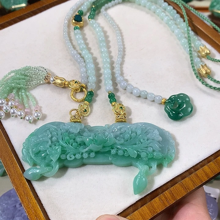 颈饰未镶嵌翡翠翡翠吊坠