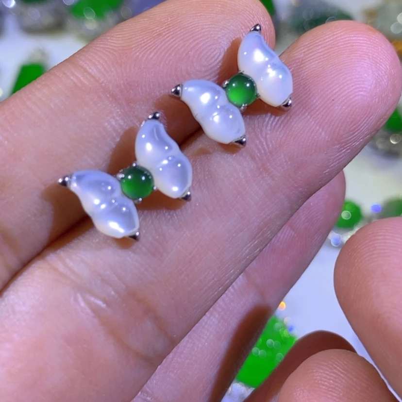 【闪购商品】翡翠挂件银S925镶嵌天然翡翠