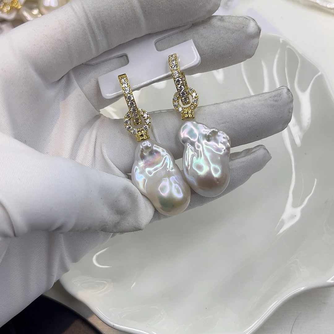 合金淡水珍珠耳饰