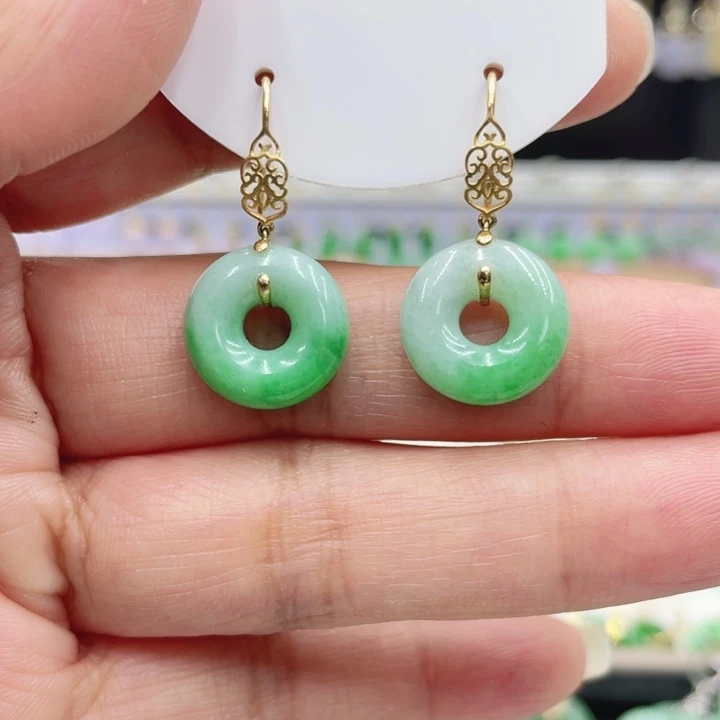 翡翠18K金镶嵌耳饰