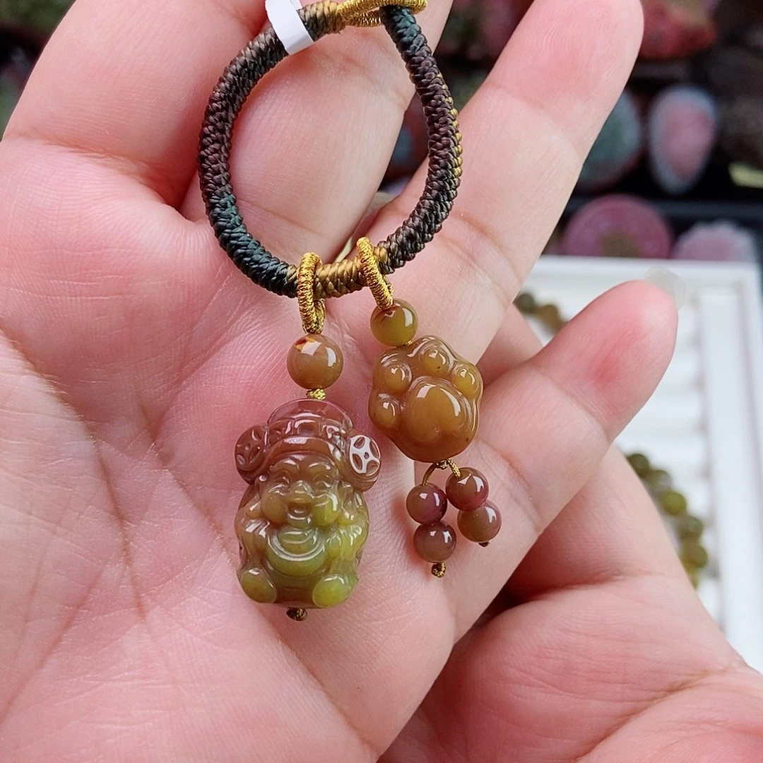 未镶嵌石英质玉（盐源）珠宝半成品