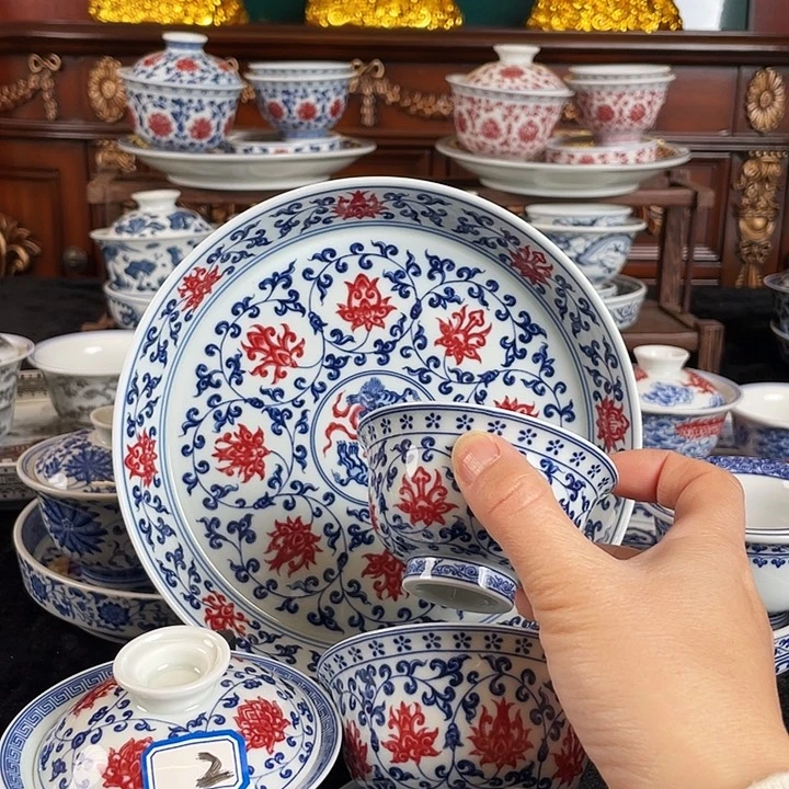 缠枝莲五件套青花釉里红七承堂