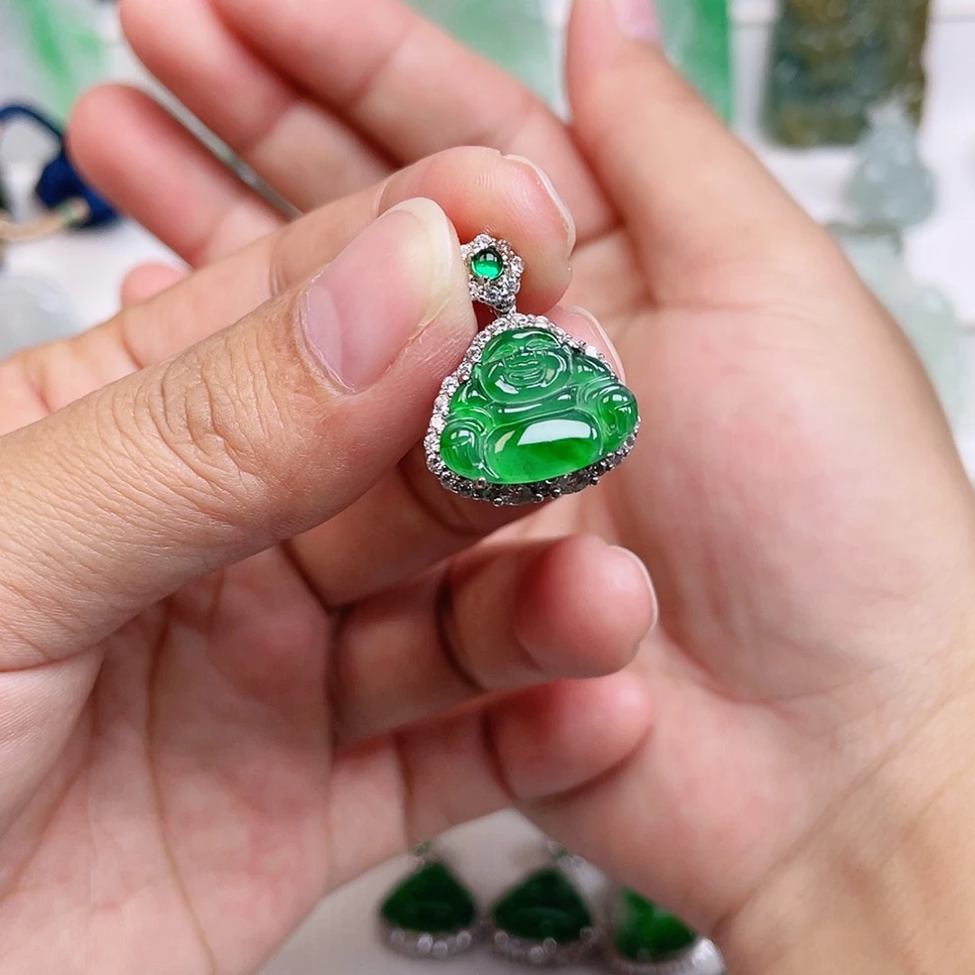 颈饰未镶嵌翡翠天然翡翠