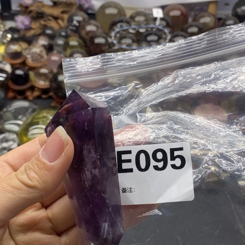 【闪购商品】水晶摆件精品未镶嵌T****星