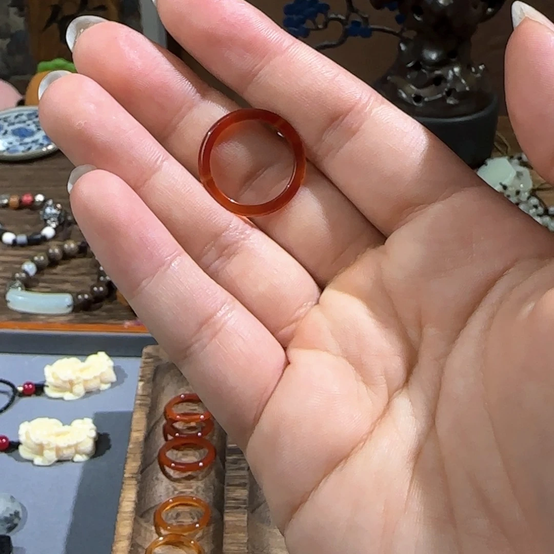 蛇纹石玉颈饰合金A****a