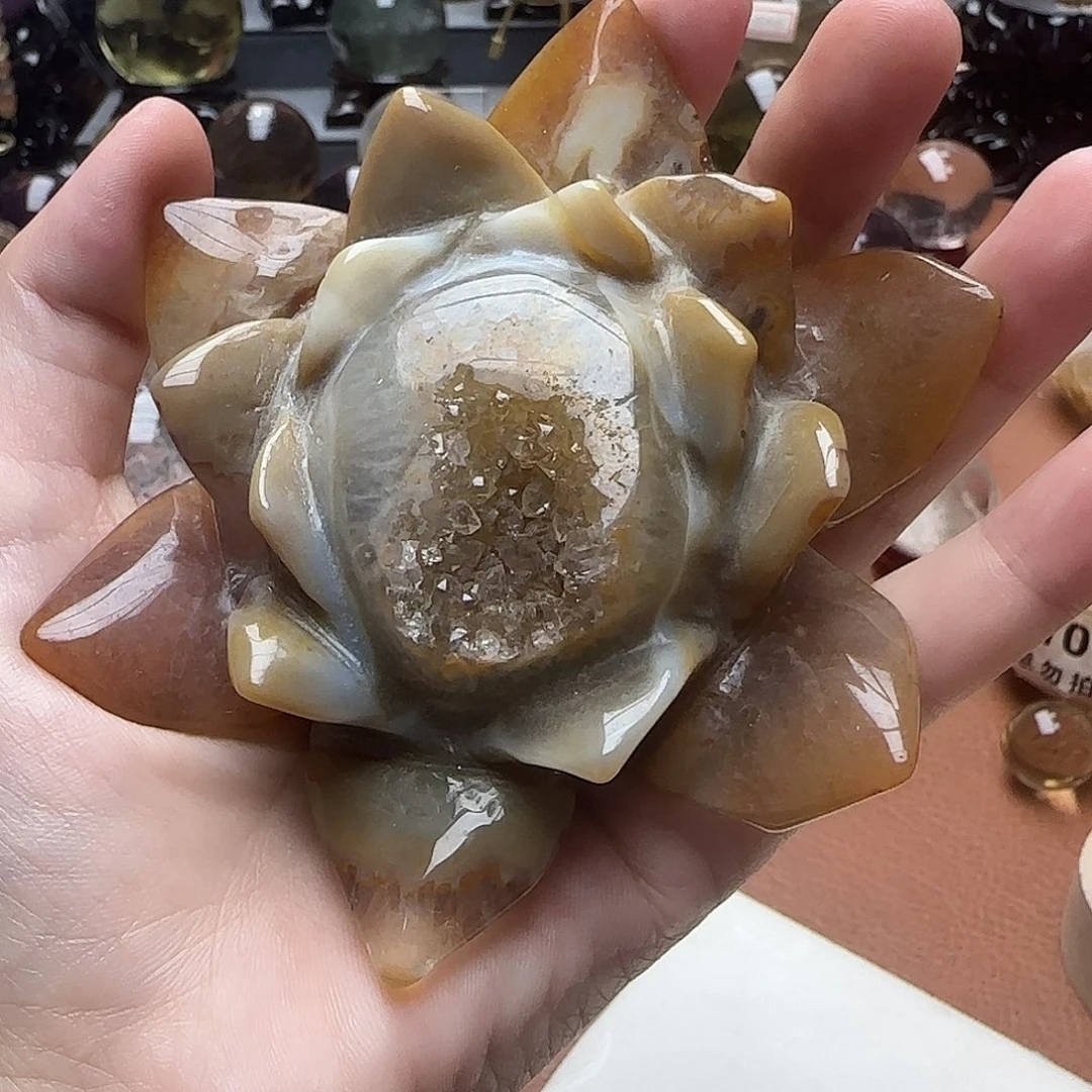 水晶未镶嵌摆件B075