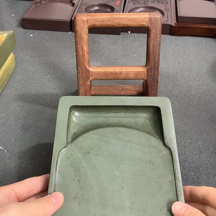 广东肇庆原石端砚