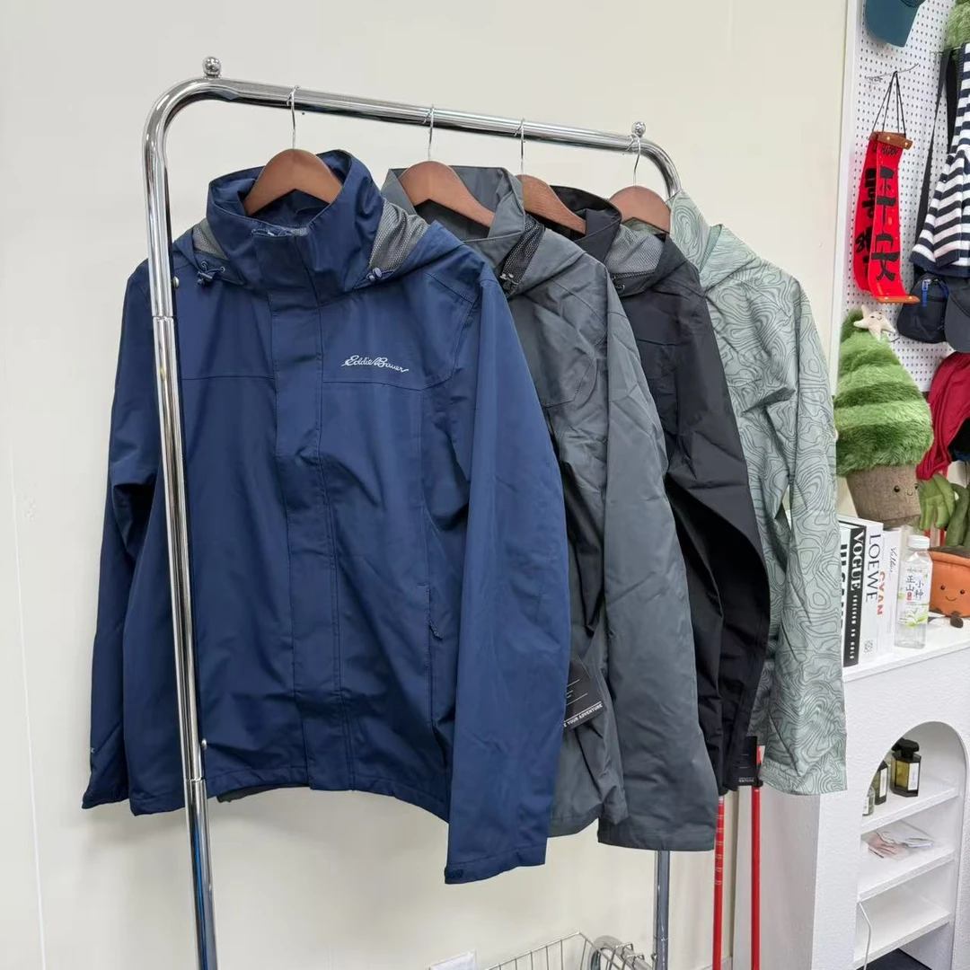 Tirbmecsnd/Tirbmecsnd千元户外老牌双层防水男士可收纳夹克