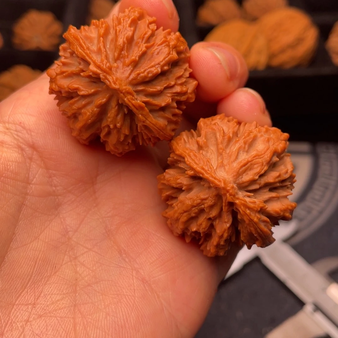文玩核桃吊坠秦岭核桃6