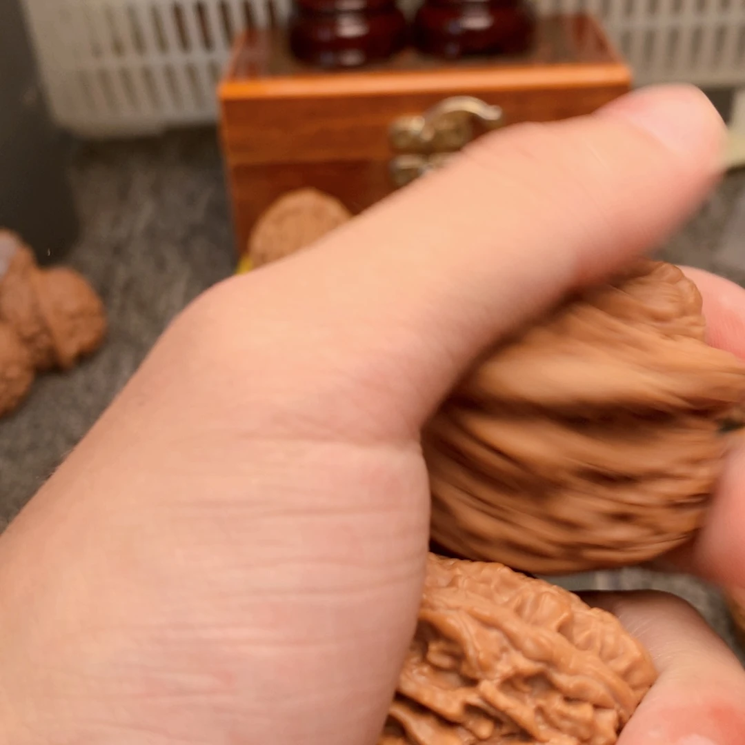 文玩核桃吊坠大篓子