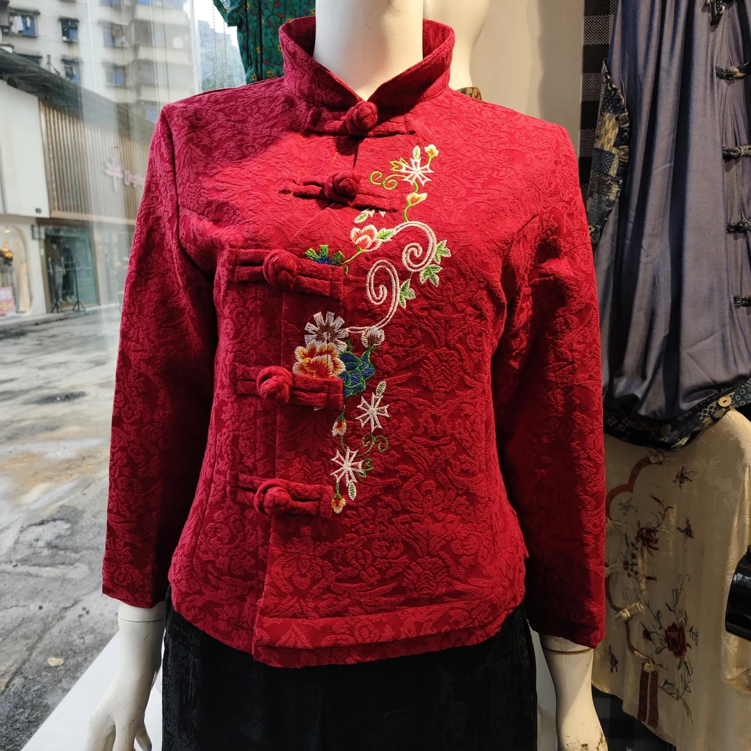 新品春秋棉麻重工绣花复古盘扣立领国风新中式妈妈装外套