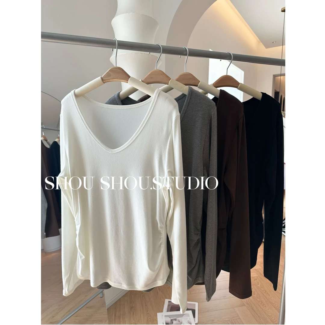 【瘦瘦】大码秋季鸡心领腰部褶皱收腰显瘦百搭长袖打底衫S01873