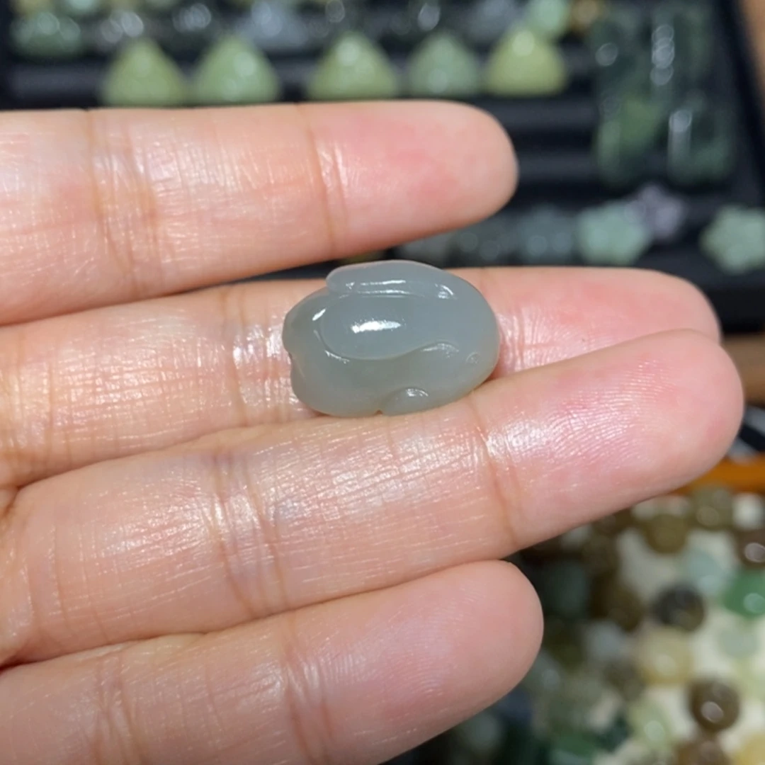 和田玉未镶嵌手链微瑕