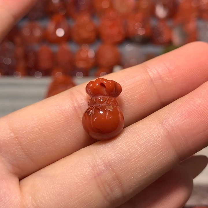 【闪购商品】未镶嵌钱袋南红玛瑙