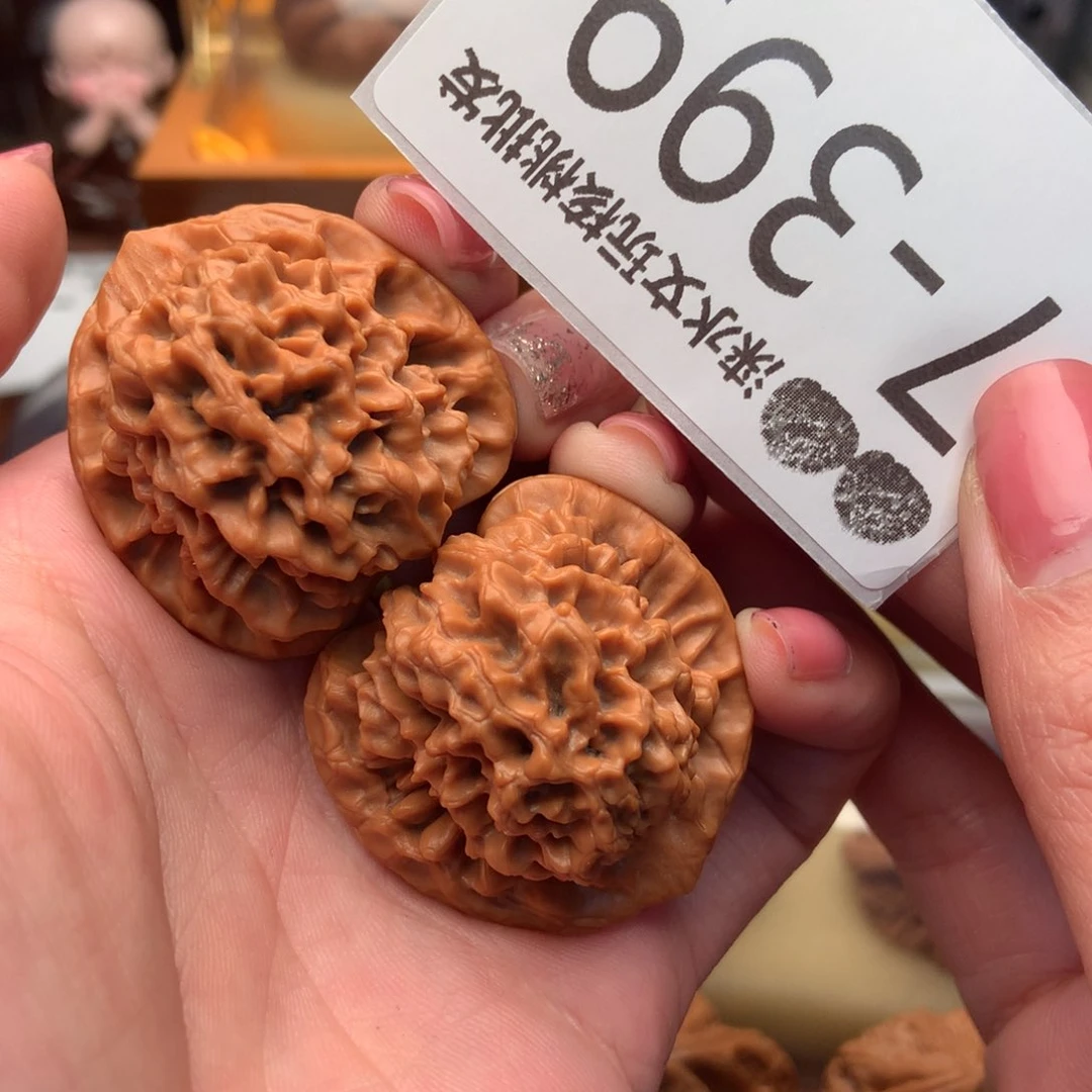 文玩核桃把件36秦闷