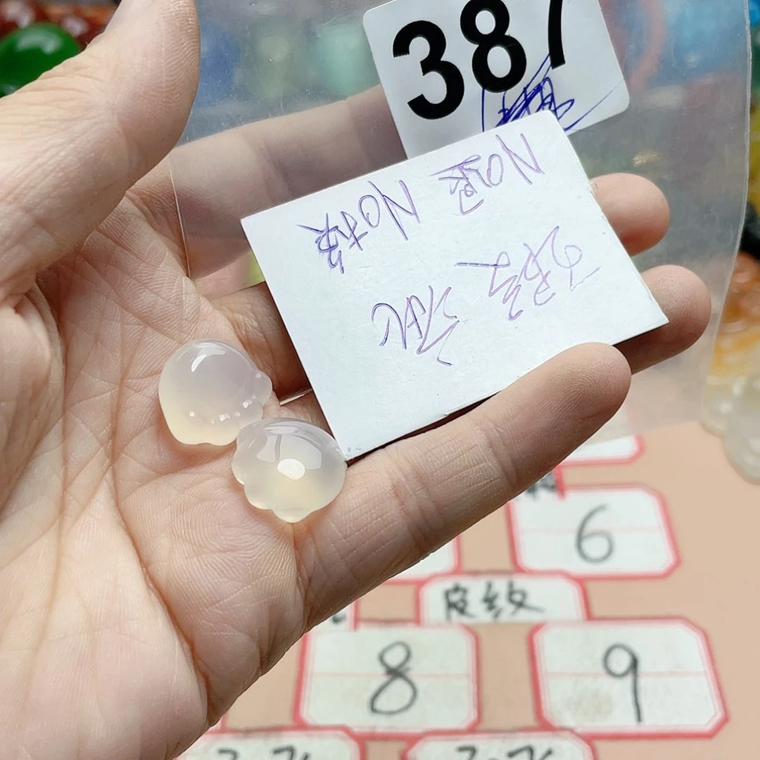 合金颈饰玛瑙/玉髓执*