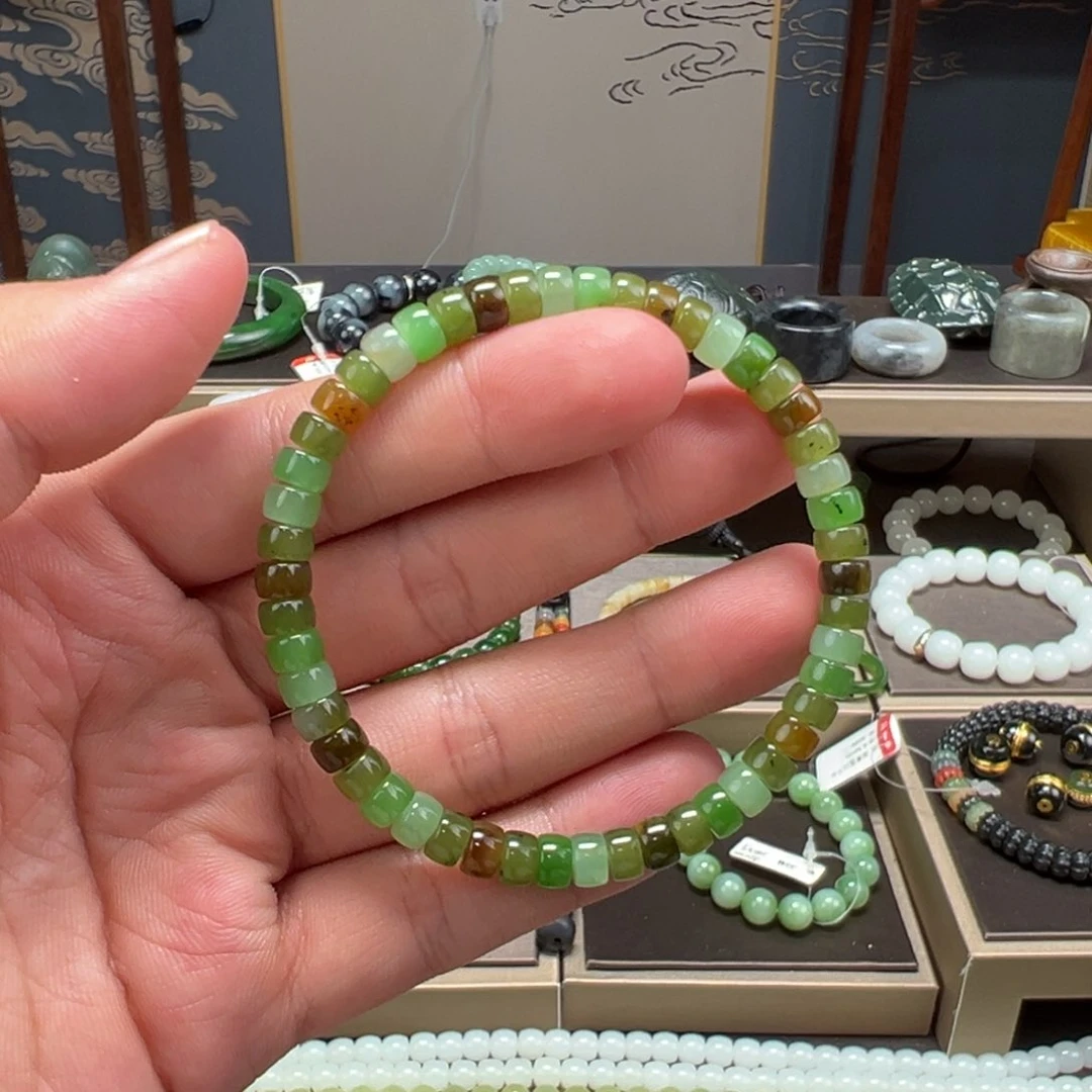 手串未镶嵌和田玉卡6mm碧玉